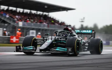 GP Abu Dhabi, Antonelli shock: Q2 amara, errore fatale sulle gomme!