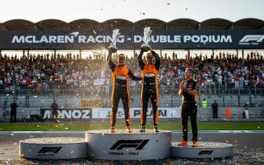 Lando Norris nella storia: trionfo mondiale per il pilota McLaren!