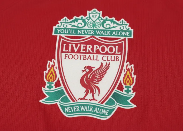 Liverpool senza Salah e Chiesa sfida l'Inter: Slot svela i retroscena