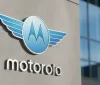 Motorola sfida Samsung: in arrivo un pieghevole a libro rivoluzionario?