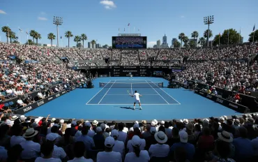 Sinner sfida Kyrgios al Million Dollar 1 Point Slam