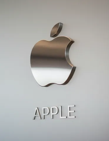 App Store Rewind: ChatGPT e Minecraft dominano le classifiche italiane del 2025