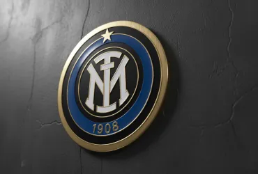 Inter vola in vetta: Chivu esalta carattere e qualità della squadra!