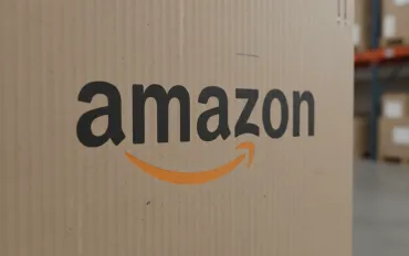 Amazon taglia 370 posti in Europa: l'AI riscrive il futuro del lavoro