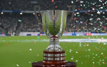 Napoli carica per la Supercoppa: Conte sfida il Milan e aspetta Lukaku