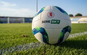 Serie B: Frosinone e Monza volano, Venezia sorprende, Palermo frena