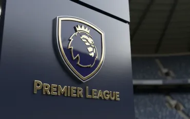 Premier League Infuocata: Arsenal resiste in vetta, City e Liverpool non mollano!