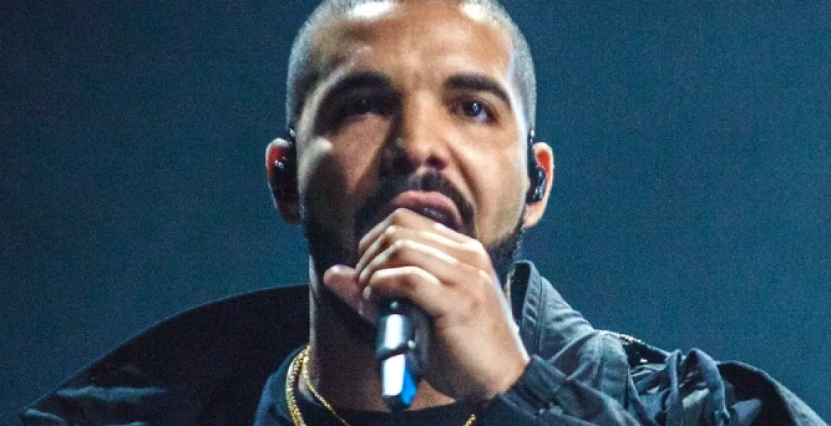 Drake perde una fortuna puntando su Jake Paul contro Joshua: la 'maledizione' continua