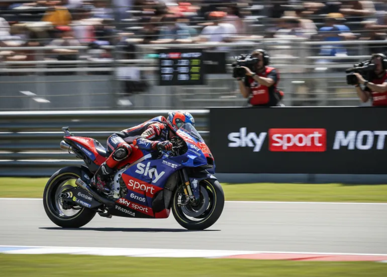 Sky si assicura la MotoGP: diritti esclusivi fino al 2027!
