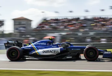 Sainz carica la Williams: Nel 2025 oltre le aspettative, ma puntiamo alla vittoria!