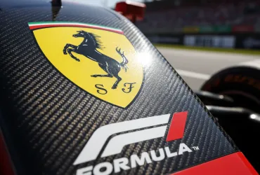 Zhou lascia Ferrari: Sfuma il sogno Cadillac per il pilota cinese