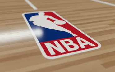 NBA: Oklahoma City Thunder domina, ma le polemiche arbitrali infiammano la lega!