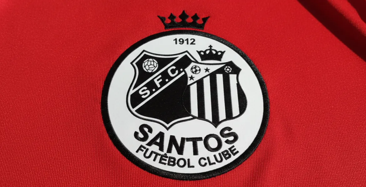 Neymar rinnova con il Santos: un amore che dura fino al 2026