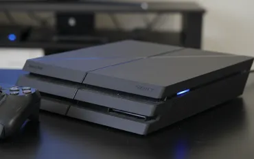 Sorpresa in Giappone: PS4 sfida Xbox Series X nelle vendite!