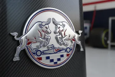 Racing Bulls sorprende a Imola: la VCARB03 romba in pista!