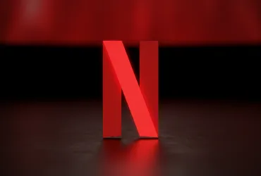 Netflix rivoluziona l'interfaccia mobile: Un nuovo mondo di contenuti in arrivo