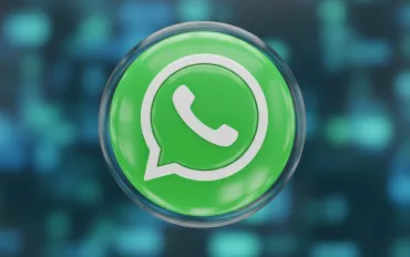 WhatsApp rivoluziona i gruppi: Arriva la condivisione dello storico chat!
