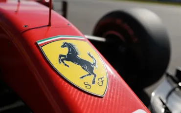 Ferrari 2026: Leclerc e Hamilton pronti alla sfida delle nuove regole