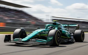 Aston Martin al rallentatore: Debutto AMR26 a Rischio?