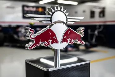 Red Bull ferma i test F1: Incidente di Hadjar blocca lo sviluppo