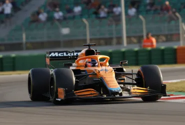 McLaren MCL40: Rivoluzione aerodinamica e design innovativo per la stagione 2026