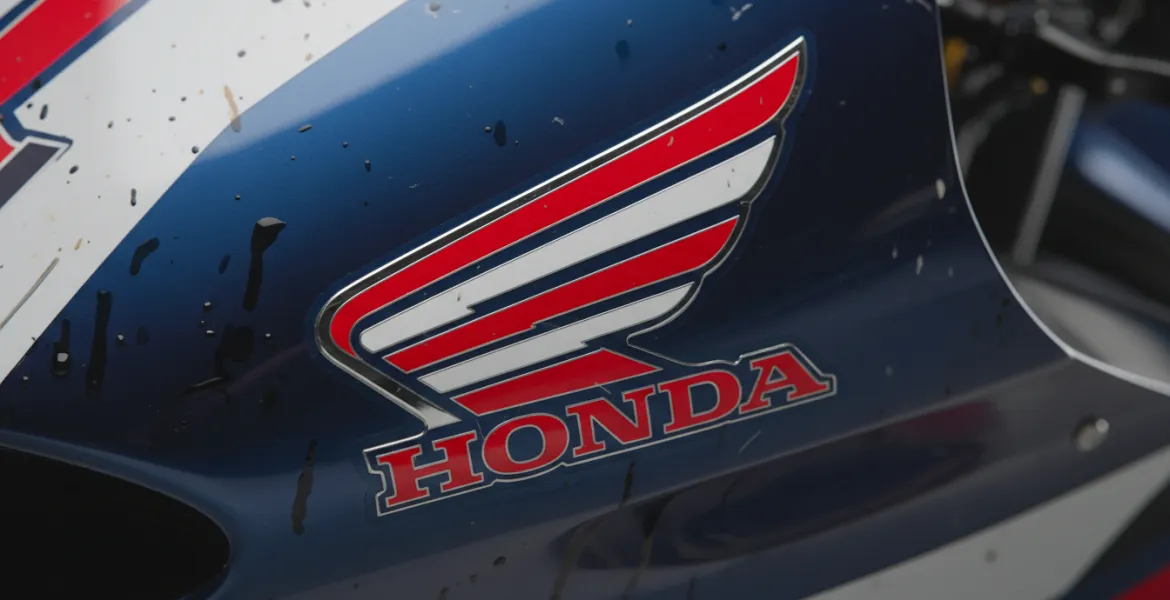 Bomba nel Motomondiale: Fabio Quartararo firma con Honda per il 2027!