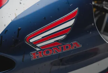 Bomba nel Motomondiale: Fabio Quartararo firma con Honda per il 2027!