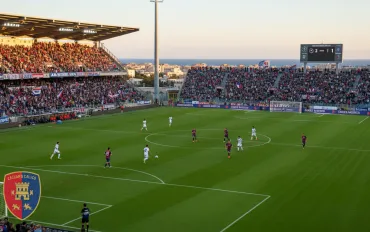 Cagliari Calcio: Doppio movimento, Raterink in arrivo e Di Pardo alla Sampdoria