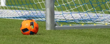 Terrore allo stadio: arrestato ultrà per lancio di bomba carta