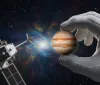 Giove rimpicciolito: La missione Juno rivela nuove dimensioni del gigante gassoso