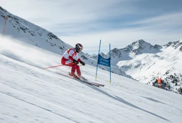 Trionfo Azzurro a Milano-Cortina 2026: Doppietta storica nella discesa libera!