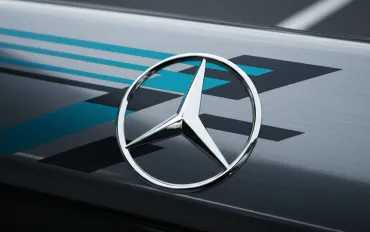 Incidente per Kimi Antonelli prima dei test di F1: Illeso il pilota Mercedes