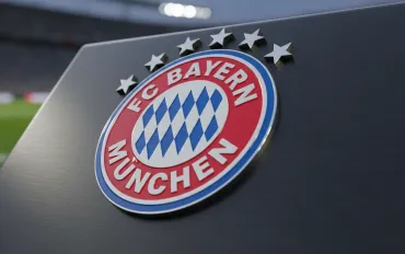 Bayern Monaco punta Senesi a parametro zero: duello di mercato con Juventus e Milan