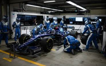 Williams FW48: L'aerodinamica si affina nel T-tray