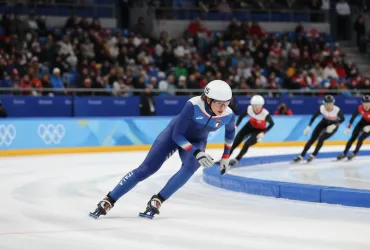 Arianna Fontana nella leggenda: argento olimpico e record di medaglie!