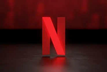 Motorvalley sfreccia su Netflix: la serie italiana conquista la vetta