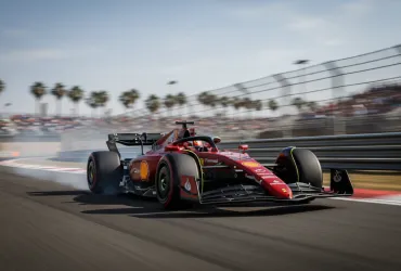 Ferrari rivoluziona la F1: Ala posteriore con apertura inedita!