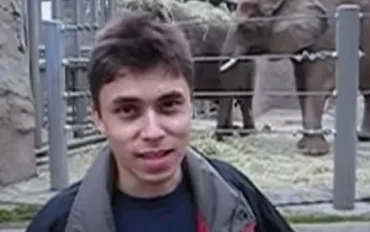 YouTube agli albori: Il primo video rivive al Victoria & Albert Museum di Londra