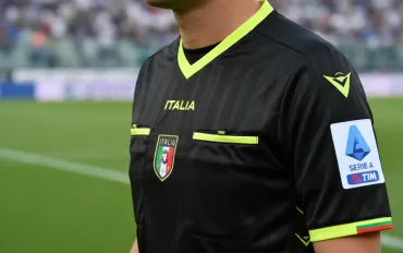 Serie A sotto assedio: De Laurentiis vuole il VAR a chiamata!