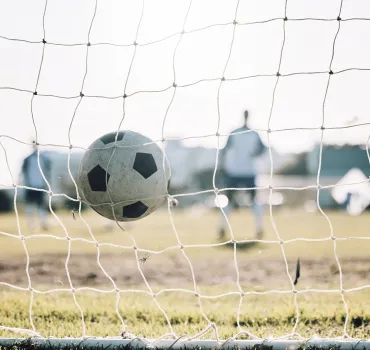 Di Gregorio nella tempesta: Insulti e minacce social dopo gli errori