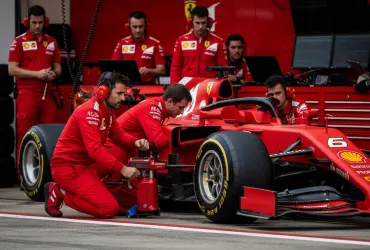 Formula 1 a rischio? Odisea per i meccanici Ferrari verso l'Australia