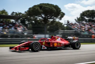 Hamilton infiamma i tifosi: In Ferrari per vincere, la monoposto ha il mio DNA!