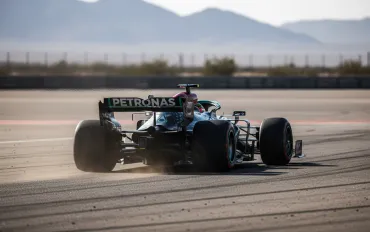Antonelli nella leggenda: vince in Cina e riporta l'Italia sul tetto del mondo!