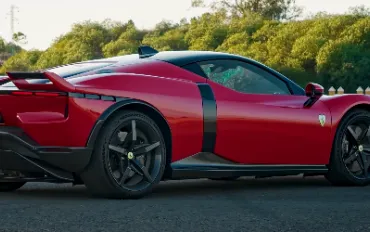 Ferrari: Volante 'Fidigitale' per un'esperienza di guida unica