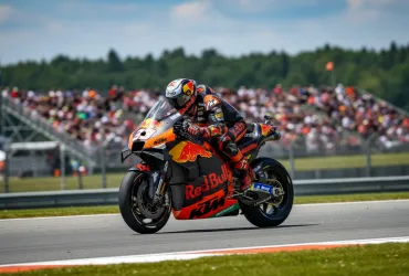 MotoGP: Acosta frena l'entusiasmo: Non siamo da titolo, priorità evitare gli errori