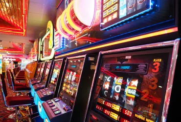 Acireale: slot senza licenza, chiuso circolo privato