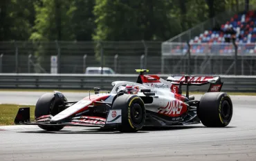 F1: Haas scatena Godzilla a Suzuka con una livrea mostruosa!