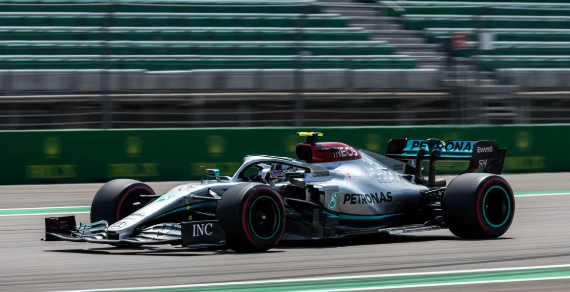 Domenicali esalta Antonelli: Orgoglio italiano, ma il trionfo in Ferrari lo consacrerà