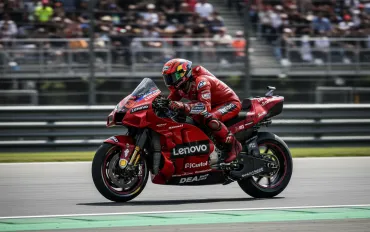 Ducati ammette: Marquez in difesa, errore di Bagnaia costoso
