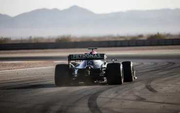 Antonelli trionfa a Suzuka e conquista la vetta del Mondiale F1!